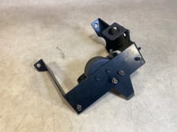 MERCEDES-BENZ Mercedes G class W463 CDI GENUINE Vacuum Valve Bracket — thumbnail 9