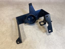 MERCEDES-BENZ Mercedes G class W463 CDI GENUINE Vacuum Valve Bracket — thumbnail 1