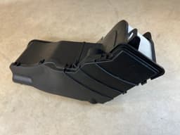 PORSCHE Porsche 911 991 Cayman 981 982 GENUINE Heater Blower Filter Housing Box — thumbnail 8