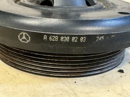 MERCEDES-BENZ Mercedes ML G S class W163 W463 W220 4.0 400 CDI A6280300203 Crankshaft Pulley — thumbnail 6