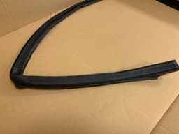 PORSCHE Porsche 911 991 Cabrio OEM Windscreen Frame Gasket 99153707702 — thumbnail 9