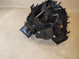 PORSCHE Porsche 911 991 Genuine AC Air Heater Blower vent flapper Housing with drivers — thumbnail 4