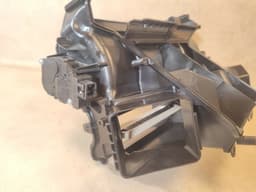 PORSCHE Porsche 911 991 Genuine AC Air Heater Blower vent flapper Housing with drivers — thumbnail 10