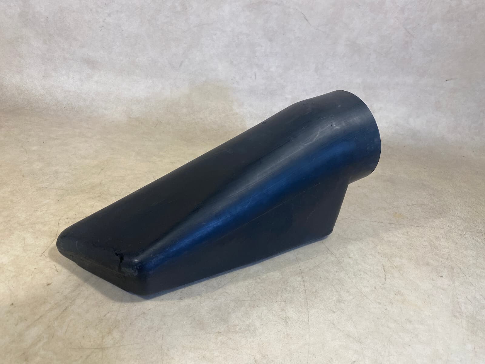 Mercedes G class W463 GENUINE CONNECTION INTAKE HOSE LEFT A4630940011