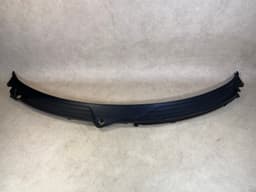 PORSCHE OEM PORSCHE CAYMAN 981 FRONT WINDSCREEN COVER TRIM RHD 99155556307 GENUINE — thumbnail 1