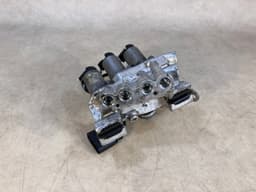 PORSCHE Porsche 911 991 Valve Pdcc Dynamic Chassis Control Hydraulic Valve 99135907502 — thumbnail 2