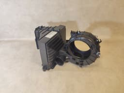 PORSCHE Porsche 911 991 Genuine AC Air Heater Blower Case Housing 99157301104 — thumbnail 1