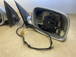 VW VW Touareg GENUINE Left & Right Side Power Folding Mirror Set — thumbnail 3