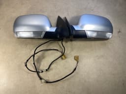 VW VW Touareg GENUINE Left & Right Side Power Folding Mirror Set — thumbnail 5