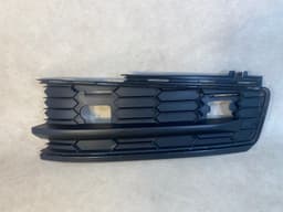 SKODA SKODA KODIAQ BUMPER GRILLE FRONT RIGHT 565807368 — thumbnail 1