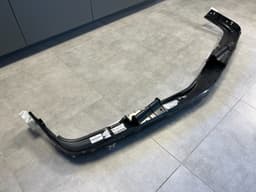 BMW BMW 7 E23 GENUINE FRONT BUMPER CENTER TRIM FACELIFT FROM 09/1982 Year — thumbnail 2