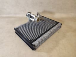 PORSCHE Porsche 911 991 Genuine AC Air Blower vent Conditioning radiator with valve — thumbnail 7