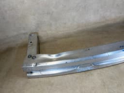 PORSCHE Porsche Macan 95B GENUINE Rear Bumper Carrier Holder 8R0807313D — thumbnail 2