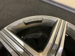 MERCEDES-BENZ Mercedes S class S63 S65 C222 C217 OEM AMG R20 Rear Alloy Wheel Rim x1 psc — thumbnail 2