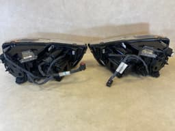 VOLVO Volvo XC90 GENUINE Xenon Headlight lamp SET LH RH LHD 02-12 Year without Dynamic — thumbnail 10