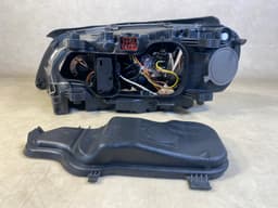 VOLVO VOLVO S80 XC70 V70 Front Right Headlight Assembly Halogen 31420140 — thumbnail 6
