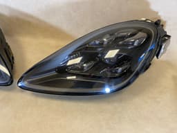 PORSCHE Porsche Cayenne 959 OEM TURBO GTS FULL LED Headlights SET LEFT & RIGHT + BALLAST — thumbnail 10
