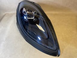 PORSCHE PORSCHE MACAN 95B FACELIFT LED HEADLIGHTS SET OEM 2019 — thumbnail 3