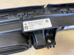 MERCEDES-BENZ Mercedes EQC W293 GENUINE Front LED Lamp Unit A2939060900 — thumbnail 5
