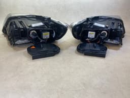 AUDI Audi Q7 4L GENUINE Xenon Dynamic Headlights SET Left & Right LHD 06-08 Year — thumbnail 10