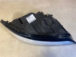 VOLVO GENUINE VOLVO S40 V50 RIGHT HALOGEN HEADLIGHT 31299584 / 31265695 / 2681349 — thumbnail 5