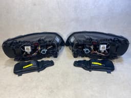 VOLVO VOLVO S80 V70 XC70 GENUINE ZKW Xenon Dynamic Headlight Lamp SET LH & RH LHD — thumbnail 8