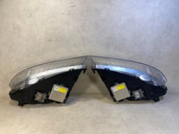 VOLVO VOLVO S80 V70 XC70 GENUINE ZKW Xenon Dynamic Headlight Lamp SET LH & RH LHD — thumbnail 9