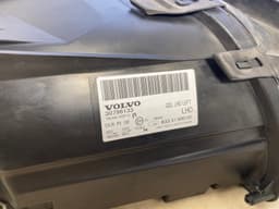 VOLVO VOLVO S80 V70 XC70 GENUINE ZKW Xenon Headlight Lamp SET LH RH LHD 07-14 — thumbnail 10