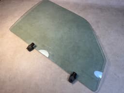 BMW GENUINE BMW 7 E23 Door window green front right 51321879698 — thumbnail 10