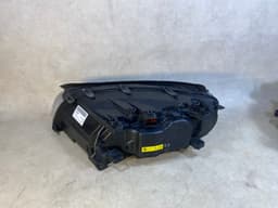 VOLVO VOLVO S80 V70 XC70 GENUINE ZKW Xenon Headlight Lamp SET LH & RH LHD 07-14 Year — thumbnail 5