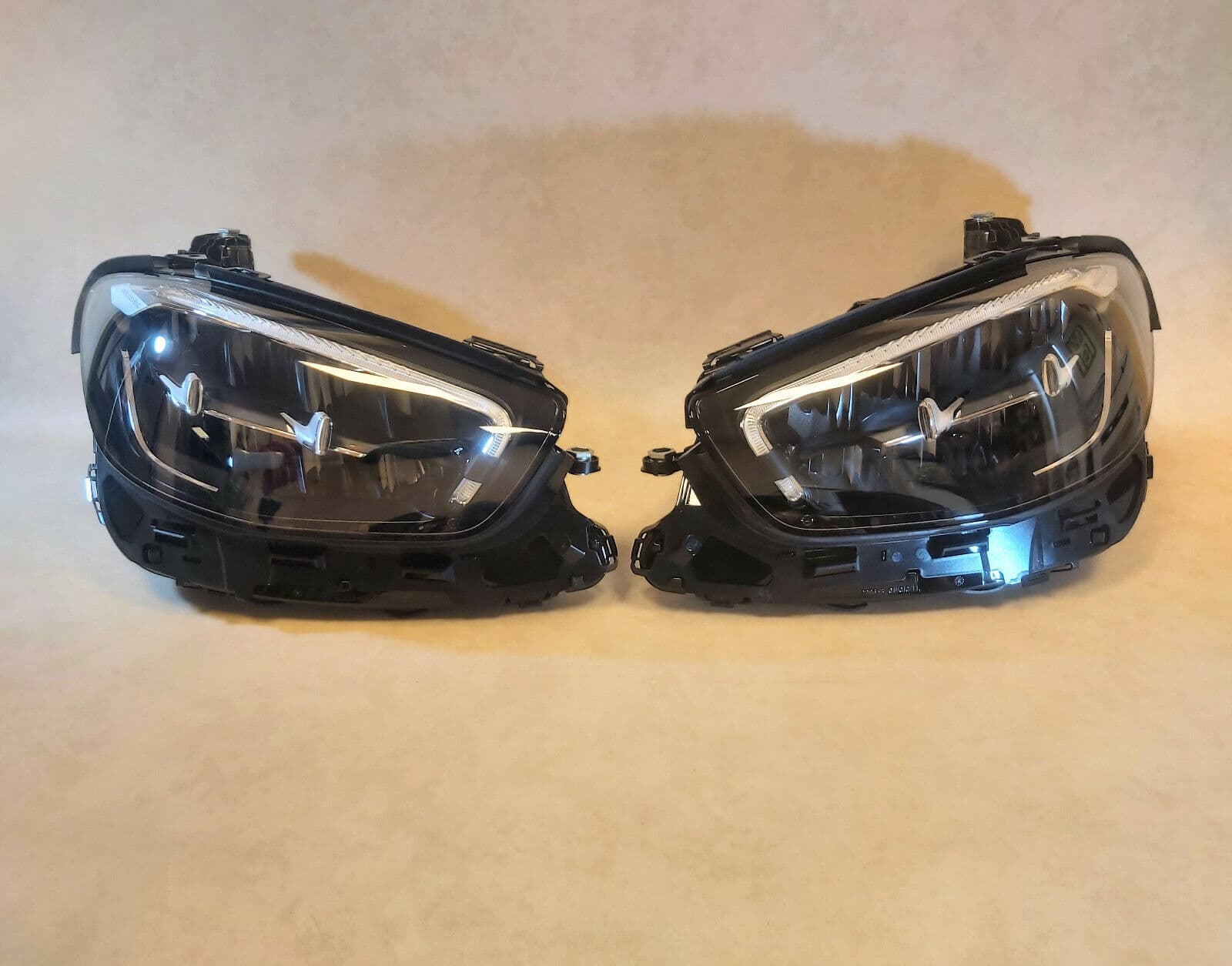Genuine Mercedes E-class W213 C213 Facelift 2020 LED Headlight SET Left & Right