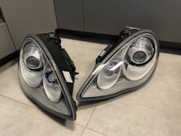 PORSCHE Porsche Panamera 970 Genuine Xenon Dynamic Headlights SET LH & RH 10-13 Year — thumbnail 1