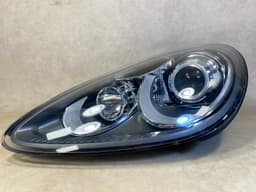 PORSCHE PORSCHE CAYENNE 958 Genuine Bi Xenon HEADLIGHT LAMP Left 10-14 year LH — thumbnail 1