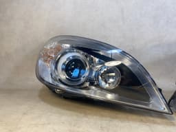VOLVO Volvo S60 V60 GENUINE Xenon Headlight lamp SET LHD 10-14 y until Facelift 9 PIN — thumbnail 2