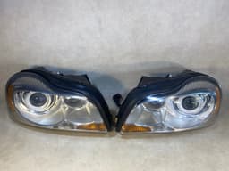 VOLVO Volvo XC90 GENUINE Xenon Dynamic Headlight lamp SET LH & RH LHD 08-11 — thumbnail 4