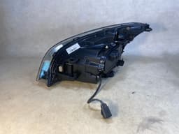 VOLVO Volvo S60 V60 GENUINE Xenon Headlight lamp SET LHD 10-14 y until Facelift 9 PIN — thumbnail 3