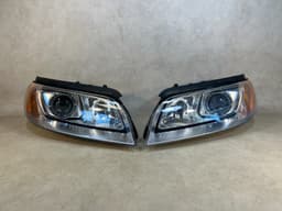 VOLVO VOLVO S80 V70 XC70 GENUINE ZKW Xenon Headlight Lamp SET LH & RH LHD 07-14 Year — thumbnail 3