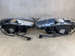 VOLVO Volvo XC90 GENUINE Xenon Dynamic Headlight Lamp Right & Left SET LHD 12-14 year — thumbnail 5