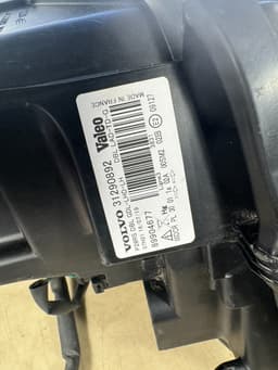 VOLVO Volvo XC90 GENUINE Xenon Dynamic Headlight LampLH Left LHD 12-14 year — thumbnail 10