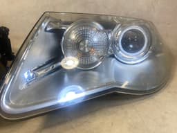 VW VW Touareg GENUINE LH & RH Xenon Dynamic Headlight SET LHD Facelift 07-09 year — thumbnail 3