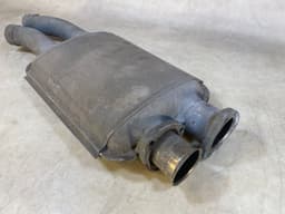 BMW GENUINE BMW E23 7 Front Muffler 18121175333 — thumbnail 8