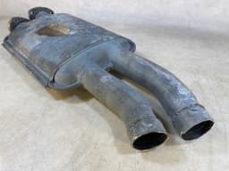 BMW GENUINE BMW E23 7 Front Muffler 18121175333 — thumbnail 3