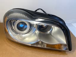VOLVO Volvo XC90 GENUINE Xenon Dynamic Headlight lamp RH LHD 08-11 — thumbnail 2