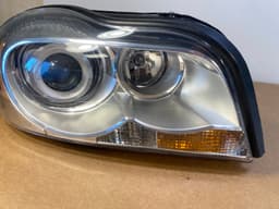 VOLVO Volvo XC90 GENUINE Xenon Dynamic Headlight lamp RH LHD 08-11 — thumbnail 9