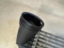 BMW BMW X5 E70 F15 X6 E71 F16 Charge-air cooler Radiator Intercooler 17517809321 — thumbnail 8