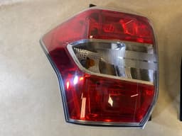 SUBARU SUBARU FORESTER 2015 RIGHT LEFT TAIL LIGHTS LAMPS REAR SET — thumbnail 3