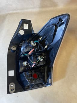 SUBARU SUBARU FORESTER 2015 RIGHT LEFT TAIL LIGHTS LAMPS REAR SET — thumbnail 7