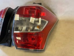 SUBARU SUBARU FORESTER 2015 RIGHT LEFT TAIL LIGHTS LAMPS REAR SET — thumbnail 10