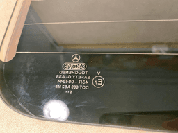 MERCEDES-BENZ Mercedes G class W463 GENUINE Rear Door Window A4637400657 — thumbnail 6