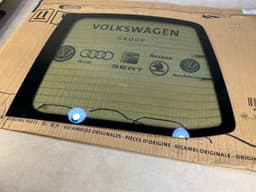 VW VW Transporter T5 GENUINE Rear RIGHT Window Glass Heated 7H1845502C — thumbnail 2